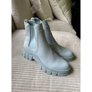 Guess Chelsea Boots Size 11